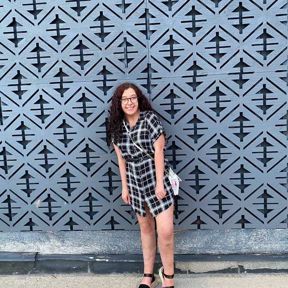 Meet your Posher, Anna - Picture 1 of 1